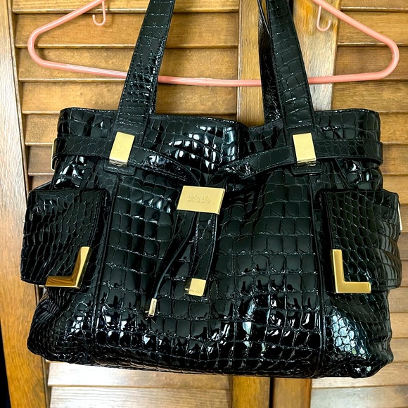 Michael Kors Handbags - Michael Kors Black Patent Leather Embossed Croc Shoulder Bag